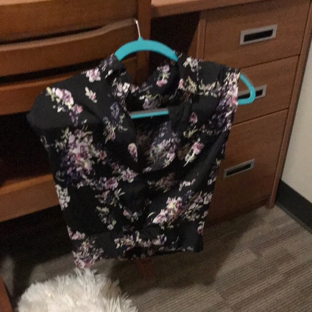 Rose top​